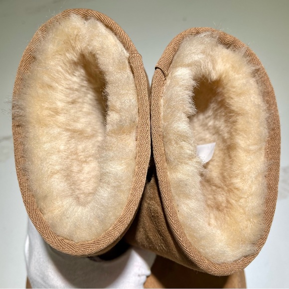 UGG Genuine Sheepskin Ankle boots, Camel, Size 6 - Picture 8 of 11